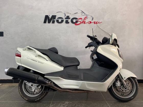 SUZUKI BURGMAN 650 